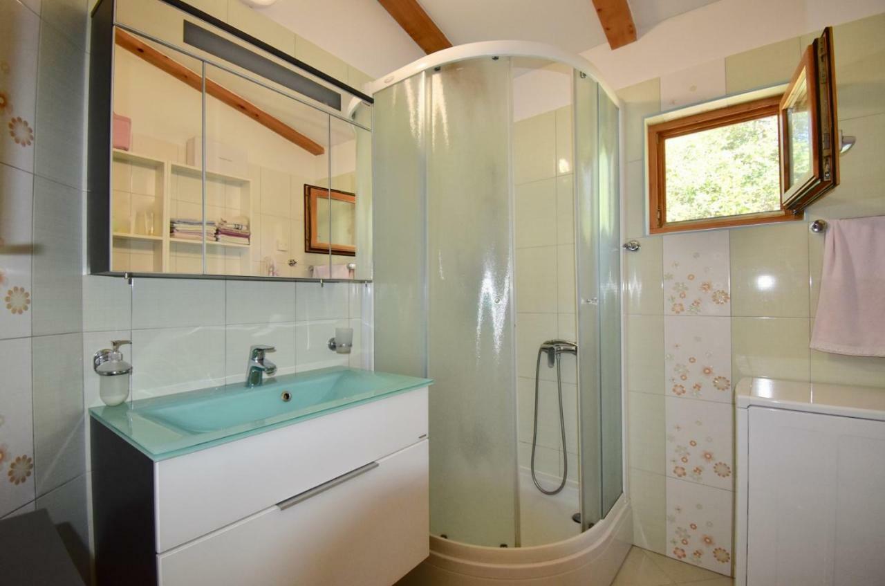 Relaxing Holiday House With Terrace Sea View Medulin Bagian luar foto